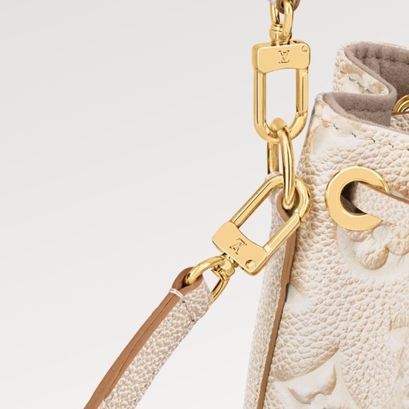 SOLD - Picture 3 of 9